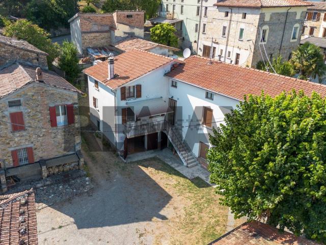 Casa in vendita a Iggio, Pellegrino Parmense