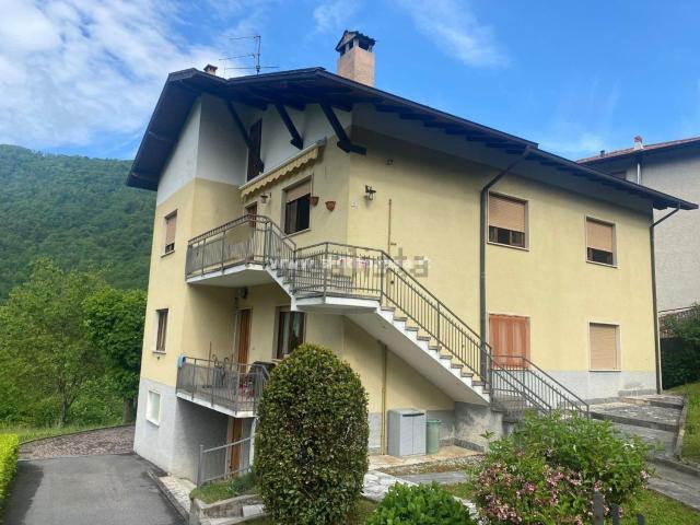 Casa in vendita a Comunità Montana della Valle Brembana, Algua