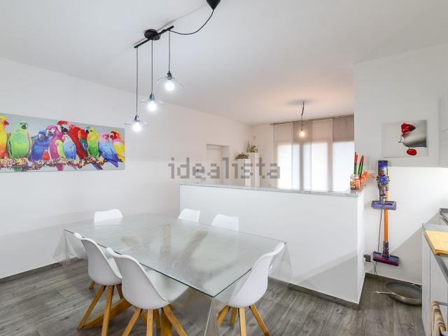 Casa in vendita a Como, Interlegno