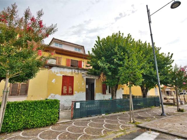 Casa in vendita a Fiuggi, Frosinone