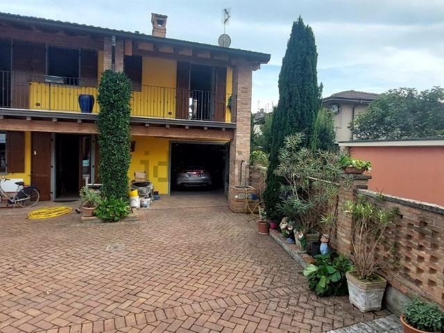 Casa in vendita a Agnadello, Lombardia