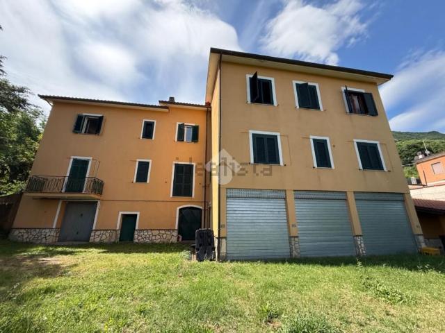 Casa in vendita a Vicovaro, Roma Capitale