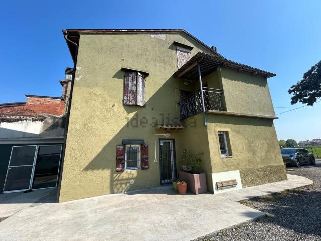 Casa in vendita a Fontevivo, Reggio Emilia