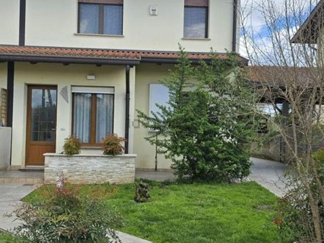 Casa in vendita a Morsano di Strada / Morsan di Strade, Castions di Strada / Cjasteons di Strade