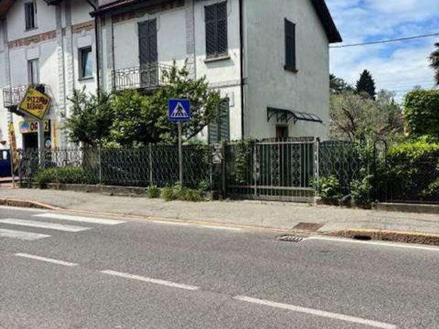Casa in vendita a Fino Mornasco, Lombardia
