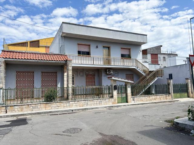 Casa in vendita a Puglia, Brindisi