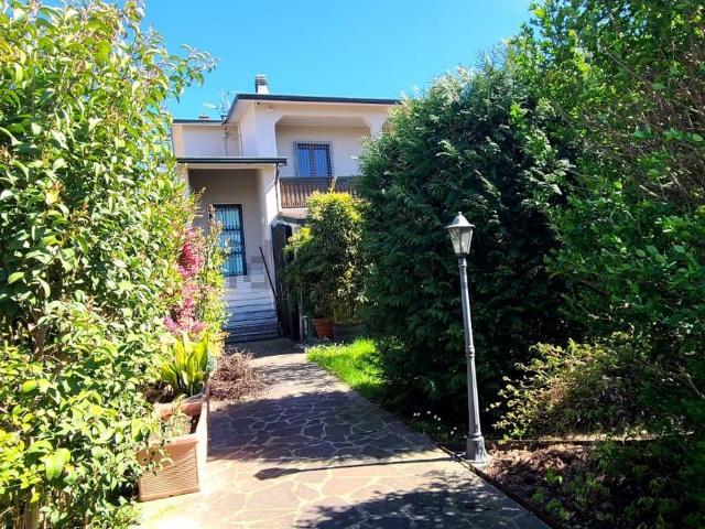 Casa in vendita a Capralba, Lombardia