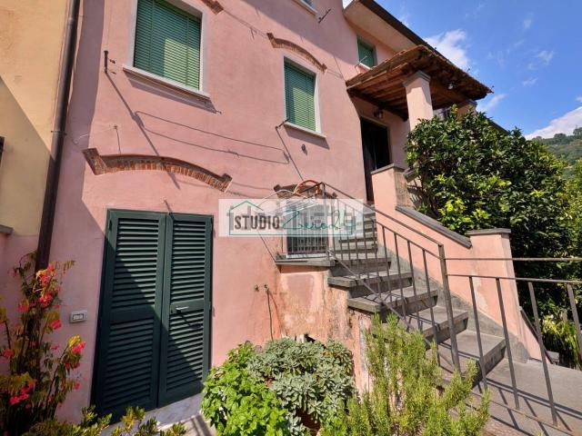 Casa in vendita a Tonfano, Toscana
