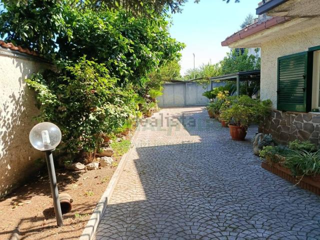 Casa in vendita a Montoro, Campania