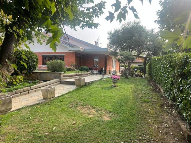 Casa in vendita a Paradiso, Rivarossa