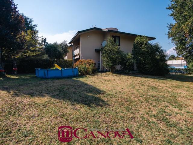 Casa in vendita a Montesordo, Cermenate