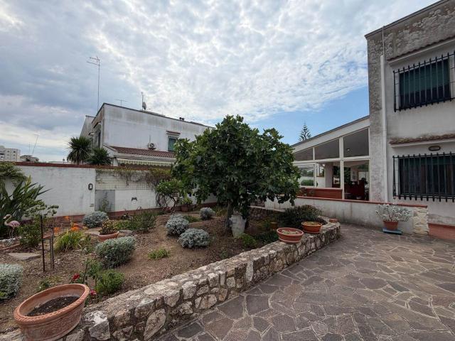 Casa in vendita a Lama, Puglia