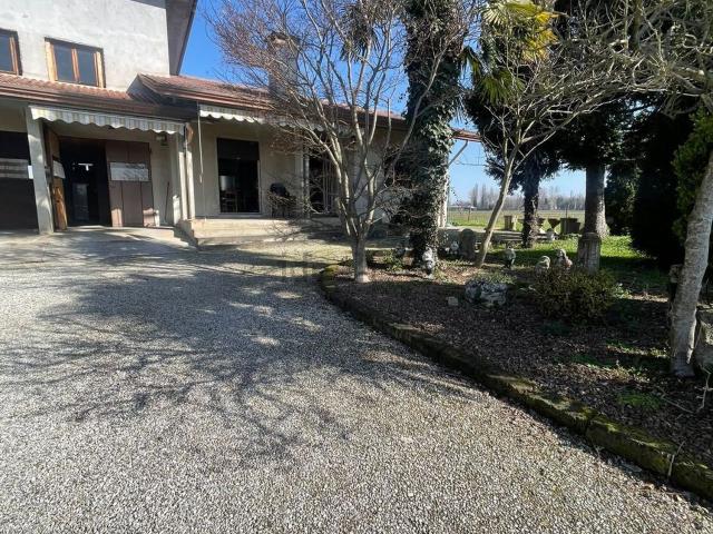 Casa in vendita a Piazzola Sul Brenta, Veneto
