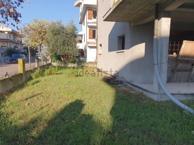 Casa in vendita a Unione dei comuni Valle del Savio, Cesenà