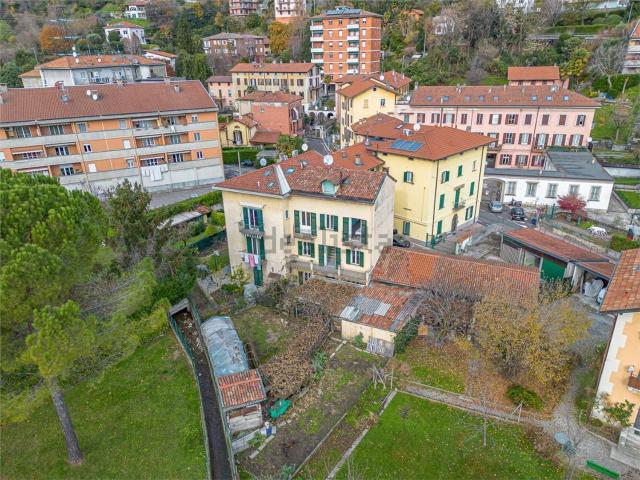 Casa in vendita a Olzino, Cernobbio
