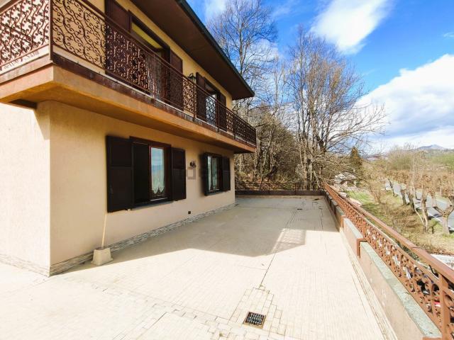 Casa in vendita a Alta Valle Intelvi, Lanzo D'intelvi