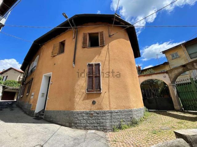 Casa in vendita a Comunità Montana Valli del Verbano, Gemonio