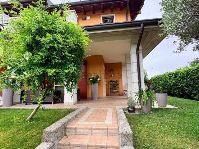 Casa in vendita a Provaglio D'iseo, Lombardia