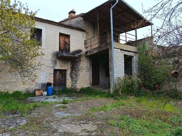 Casa in vendita a Basciano, Alatri