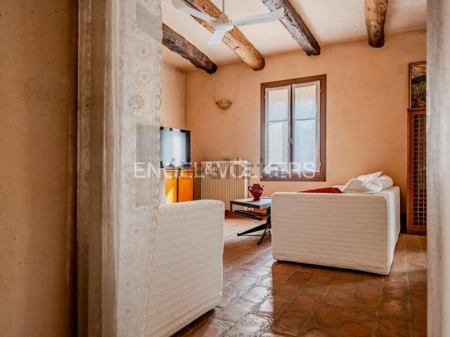Casa in vendita a Pieve del Grappa, Castelcucco