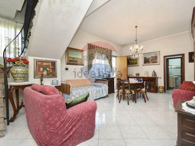 Casa in vendita a Fasano, Gravina Di Catania