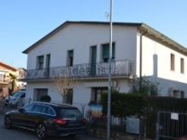 Casa in vendita a Rubano, Veneto
