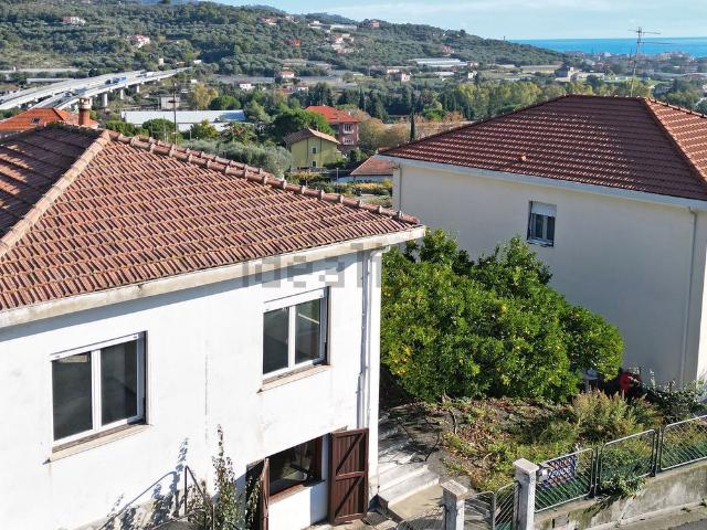 Casa in vendita a Diano Calderina, Diano Marina