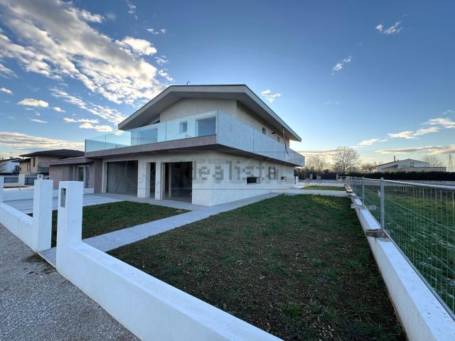 Casa in vendita a Carmignano Di Brenta, Veneto