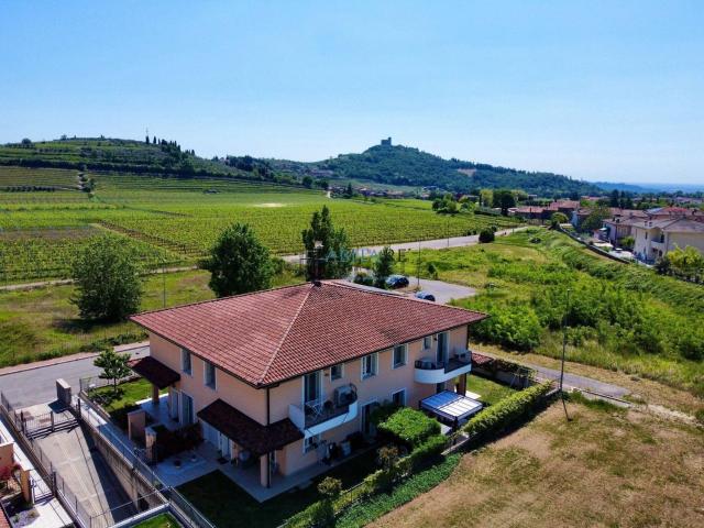 Casa in vendita a Illasi, Veneto
