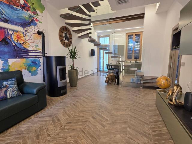 Casa in vendita a Locate Triulzi, Lombardia