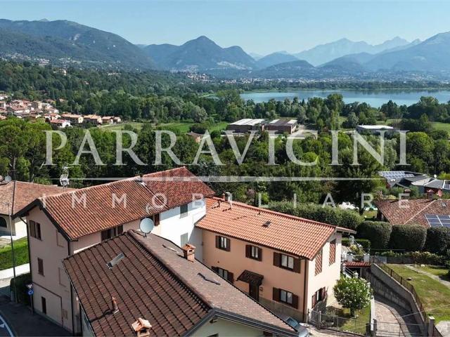 Casa in vendita a Alserio, Como