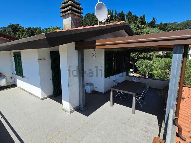 Casa in vendita a Massarosa, Toscana