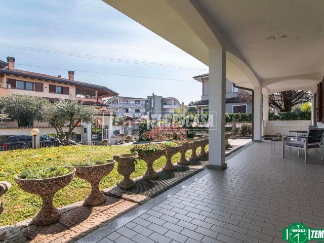 Casa in vendita a Bariana, Garbagnate Milanese