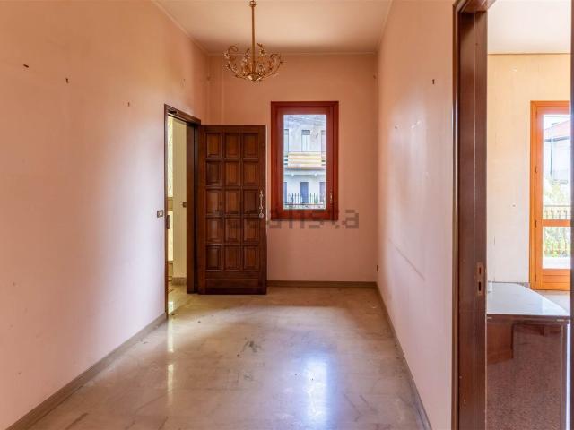 Casa in vendita a Pedara, Sicilia