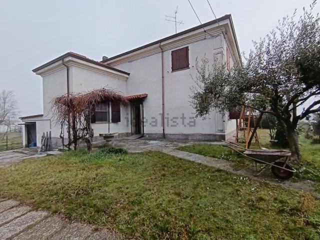 Casa in vendita a Unione dei comuni della Bassa Romagna, Fusignano