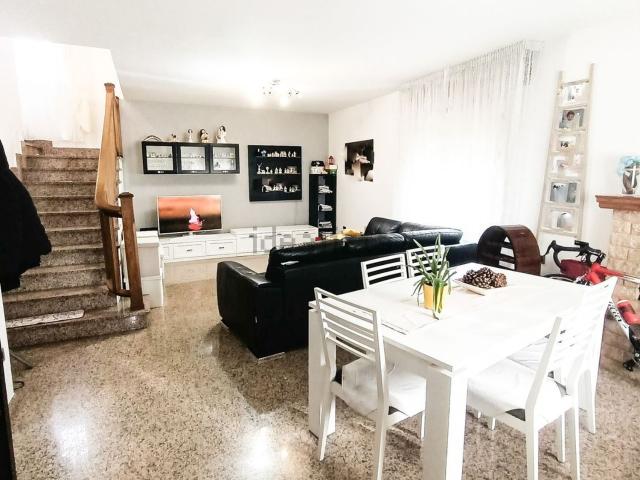 Casa in vendita a Adria, Veneto