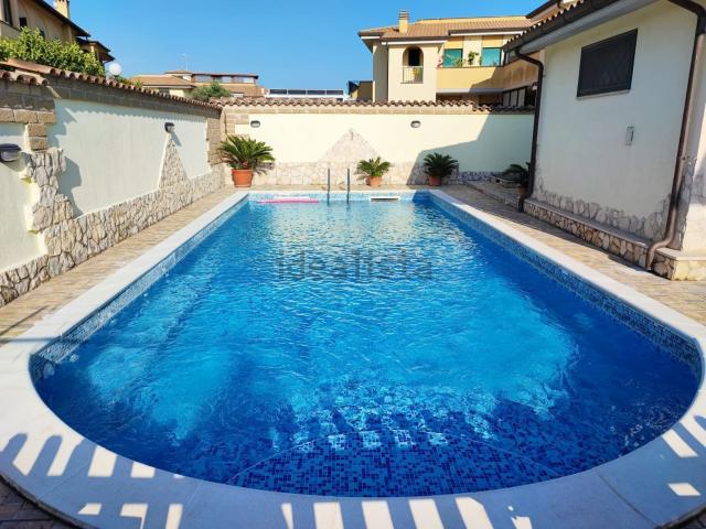 Casa in vendita a Anzio