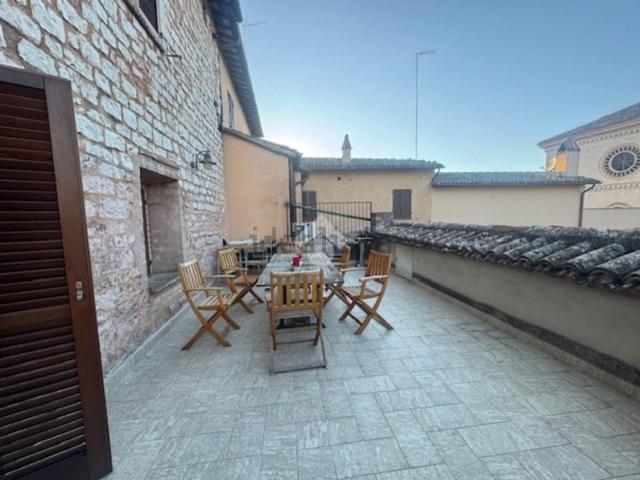 Casa in vendita a Spello, Perugia