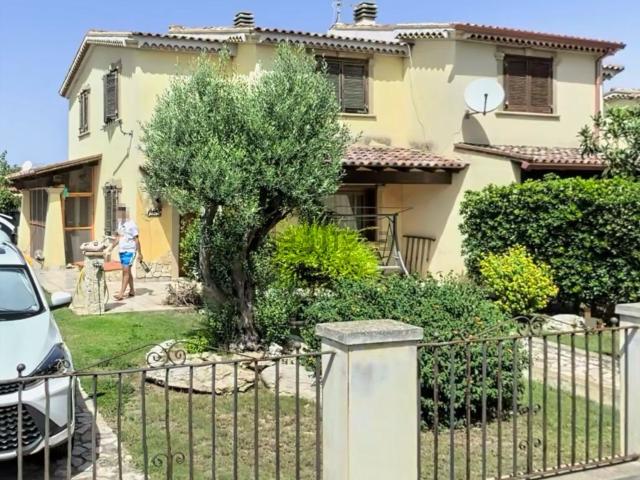 Casa in vendita a La Maddalena, Capoterra