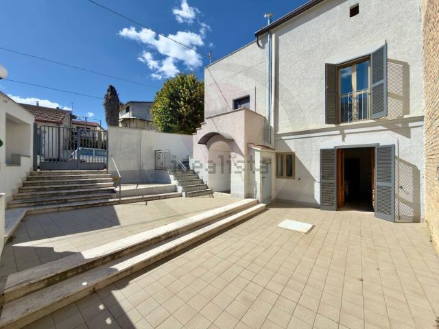 Casa in vendita a Frisa, Chieti