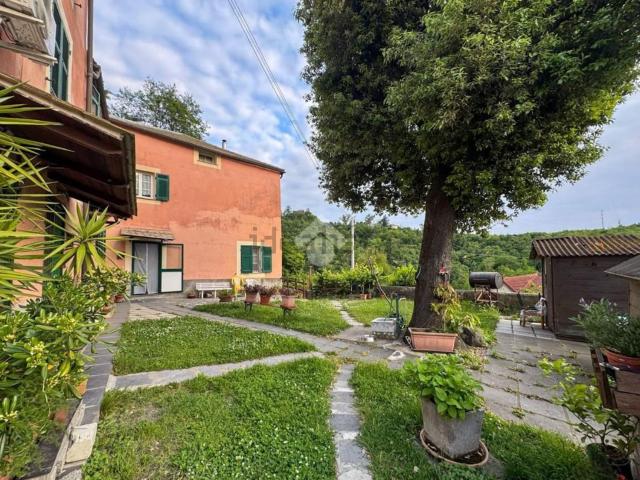 Casa in vendita a Val Polcevera, Serra Riccò