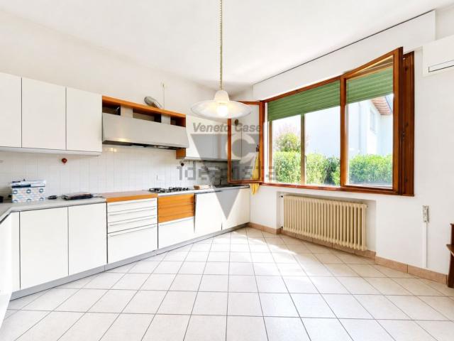 Casa in vendita a Dolo, Veneto