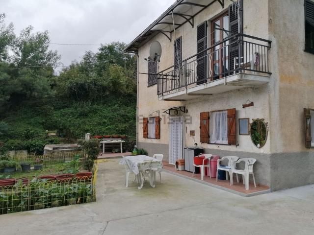 Casa in vendita a Ceranesi, Liguria