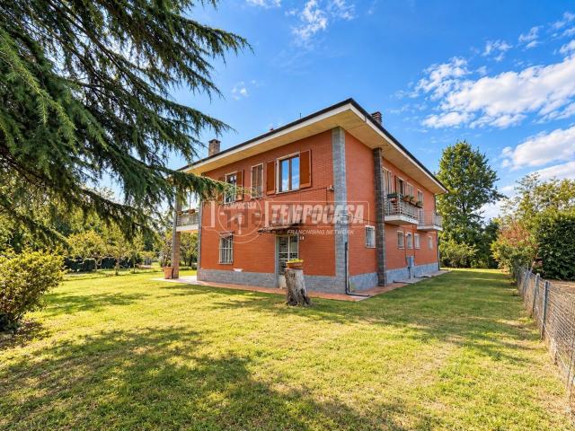 Casa in vendita a Cherasco, Cuneo