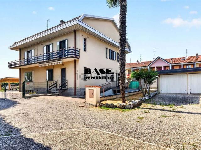 Casa in vendita a Asnago di Cermenate, Cermenate