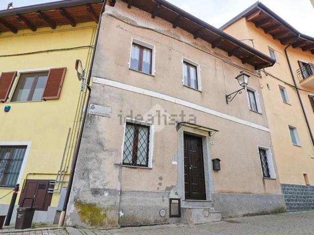 Casa in vendita a Lombardore, Torino