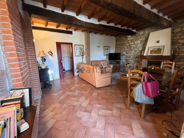 Casa in vendita a Iggio, Reggio Emilia