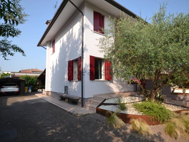 Casa in vendita a Sovernigo, Paese