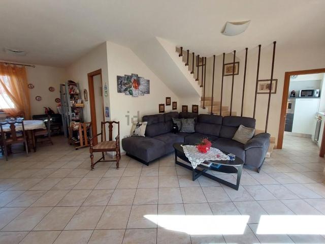 Casa in vendita a Carrara, Toscana
