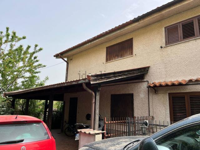 Casa in vendita a Calabria, Cosenza